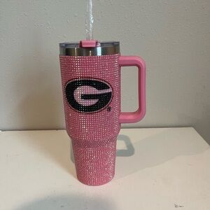 Georgia Bulldogs Pink Rhinestone 40 oz tumbler… never been used.